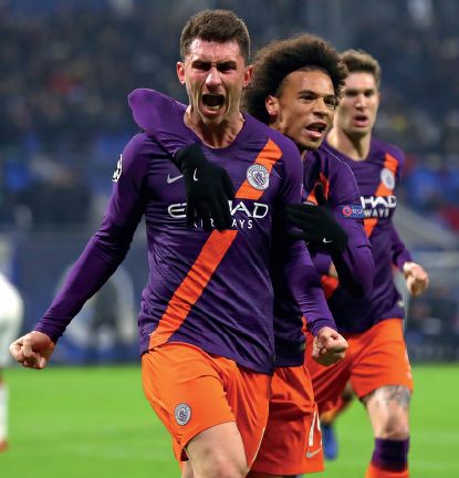 lyon away 1918 to 19 laporte goal3