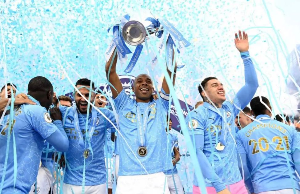 everton home 2020 to 21 trophy lift