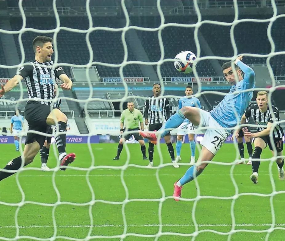 newcastle away 2020 to 21 torres 3rd goal