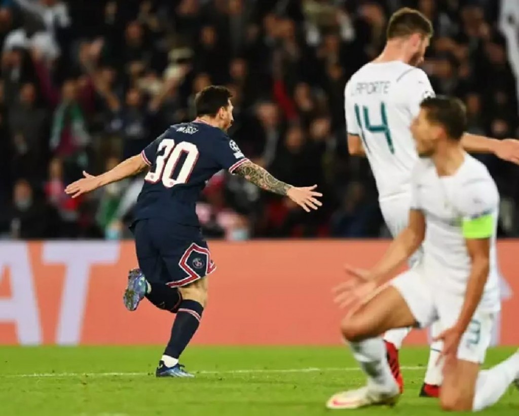 psg away 2021 to 22 messi goal2