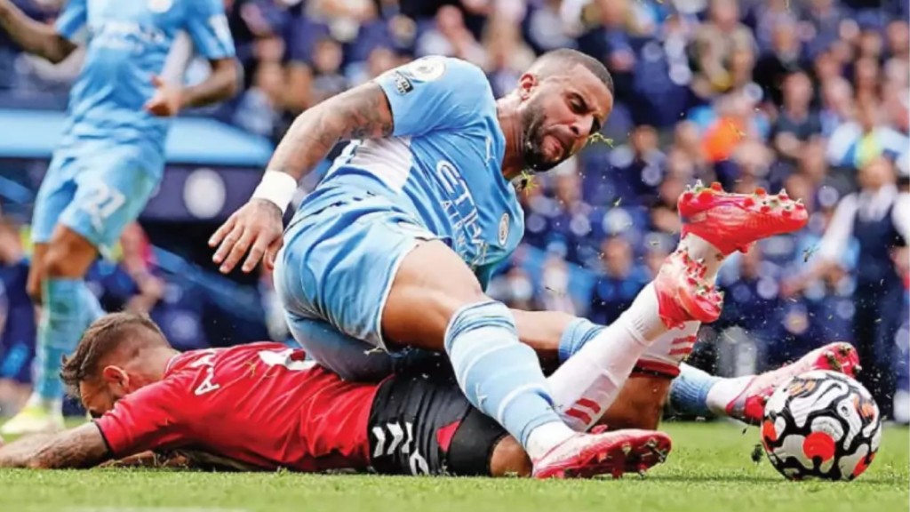 southampton home 2021 to 22 walker red overturned tackle