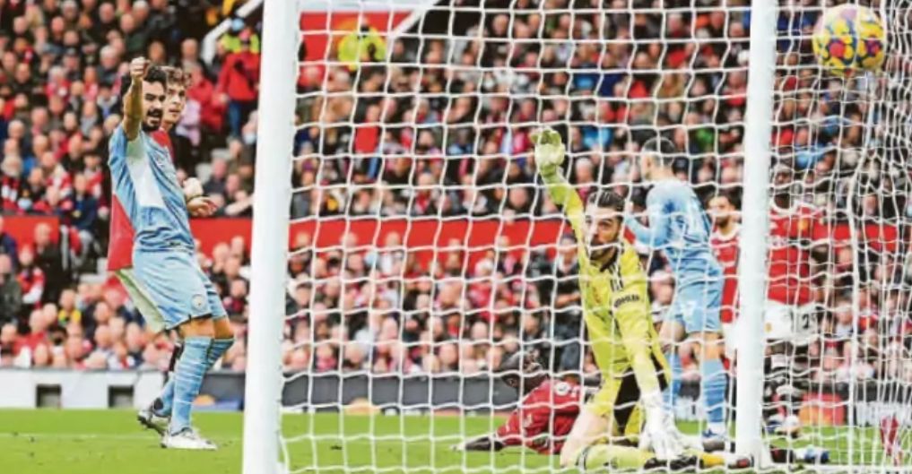 man utd away 2021 to 22 own goal2