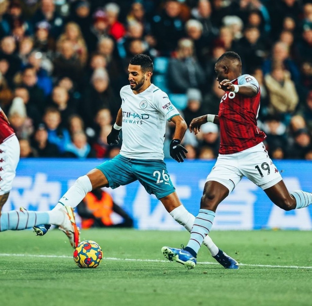 aston villa away 2021 to 22 action3