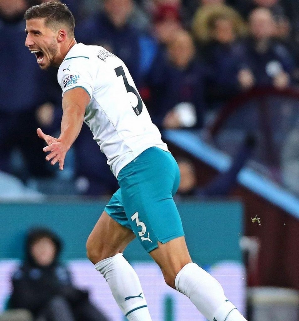 aston villa away 2021 to 22 dias goal3