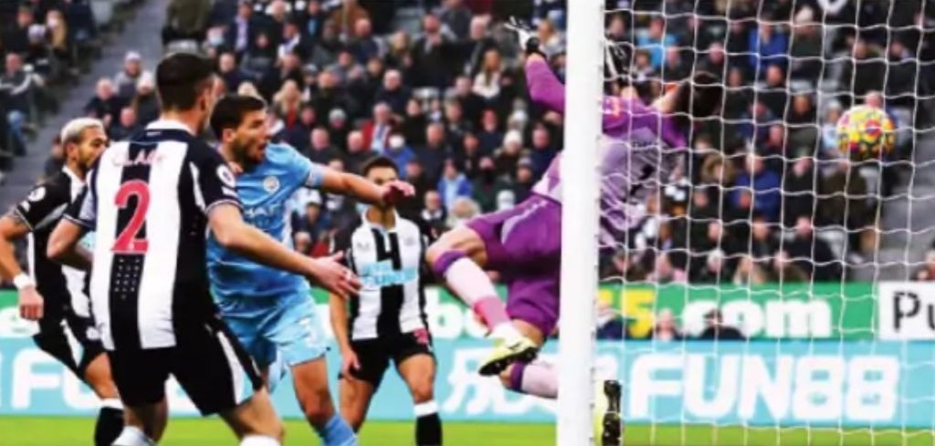 newcastle away 2021 to 22 dias goal3