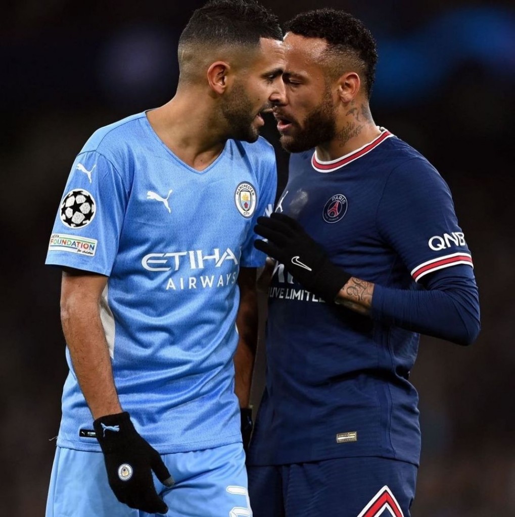 psg home 2021 to 22 action5