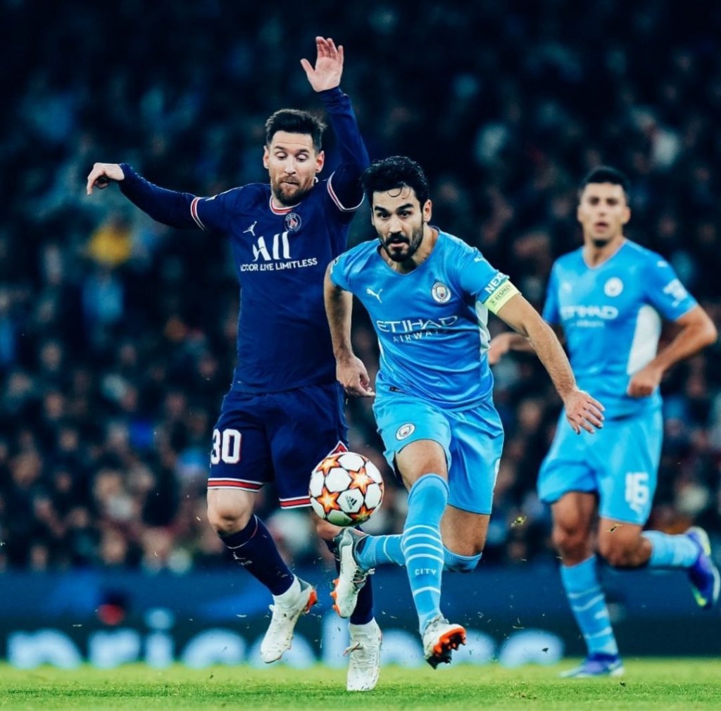 psg home 2021 to 22 action8