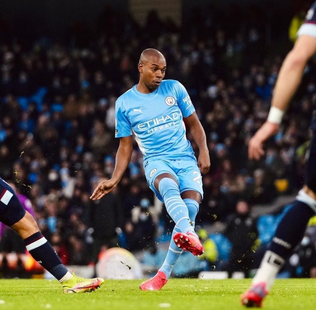 west ham home 2021 to 22 fernandinho goal