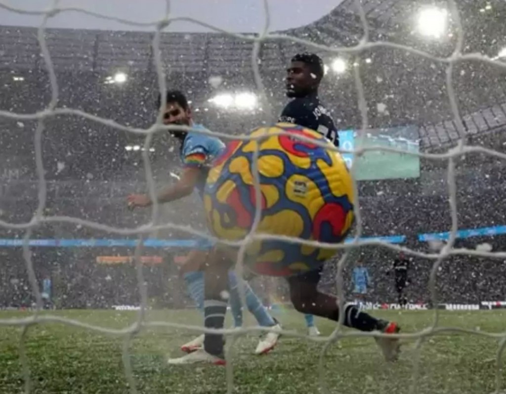 west ham home 2021 to 22 gundogan goal2