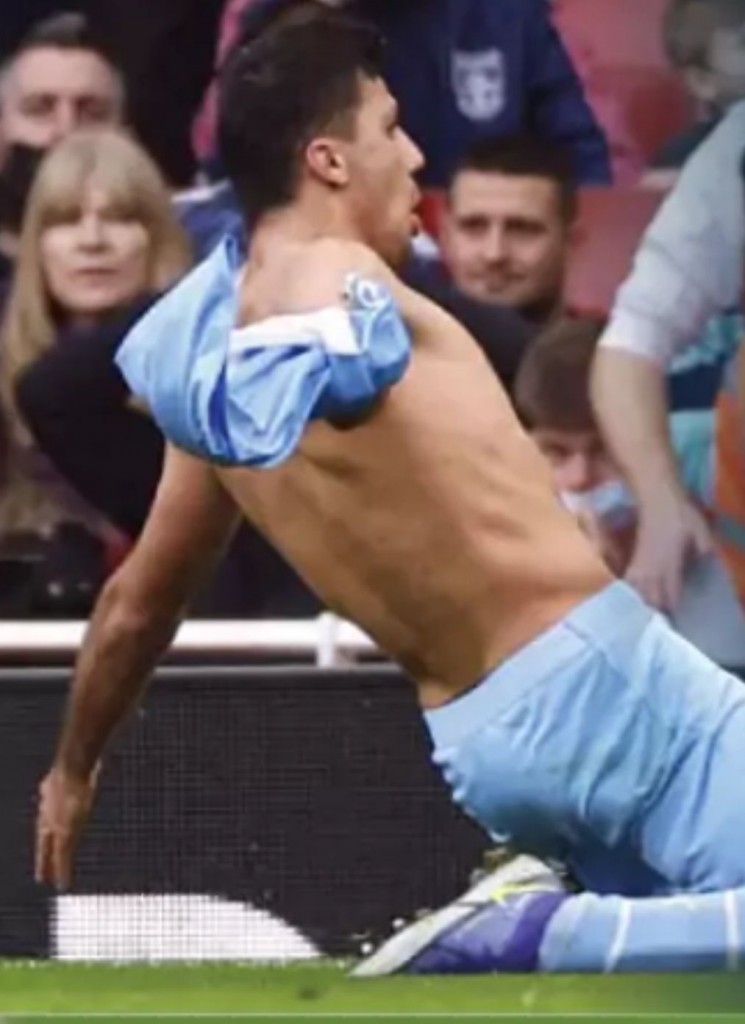 arsenal away 2021 to 22 rodri goal3