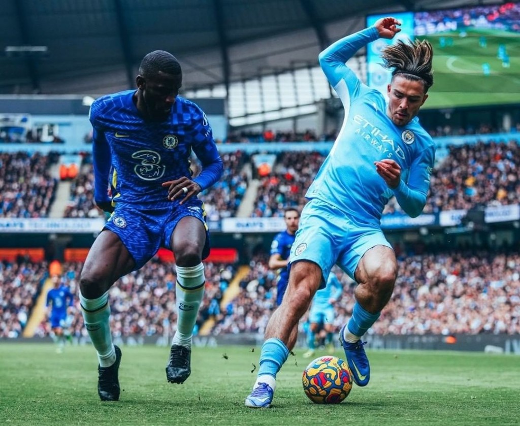 Chelsea home 2021 to 22 action7