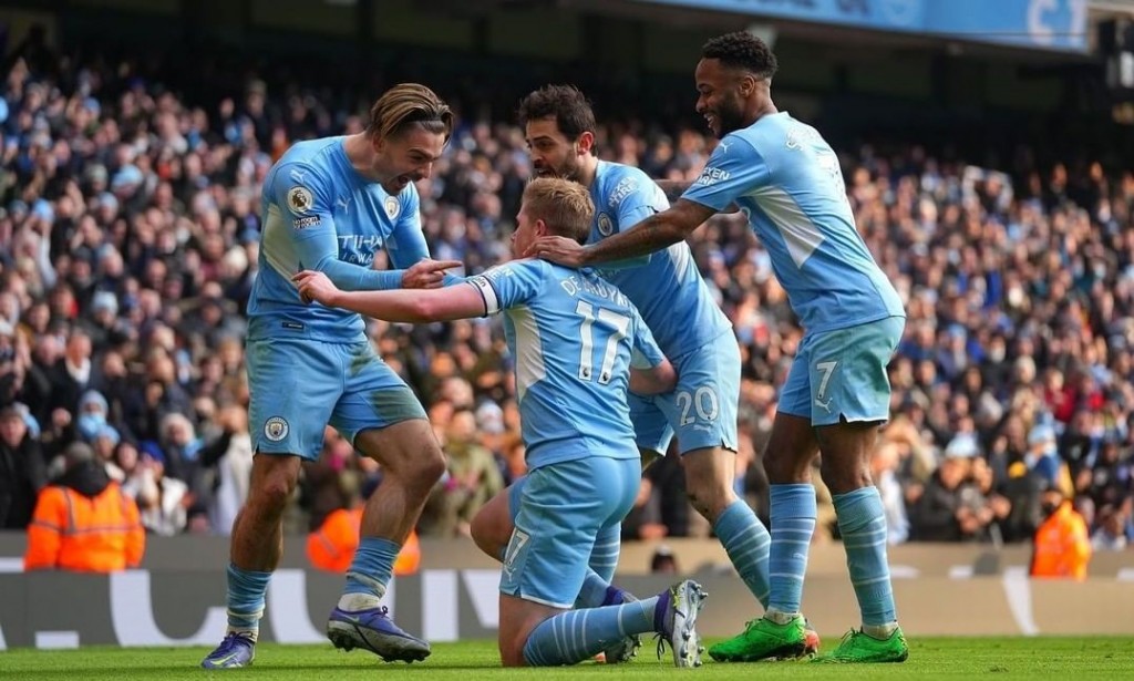 Chelsea home 2021 to 22 kdb goal