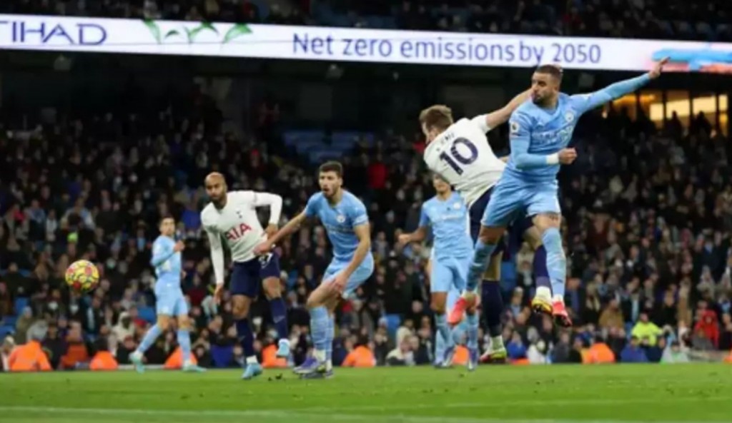 tottenham home 2021 to 22 kane goal