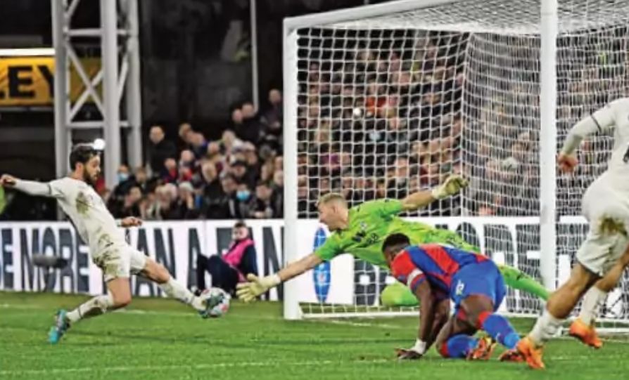 crystal palace away 2021 to 22 action2