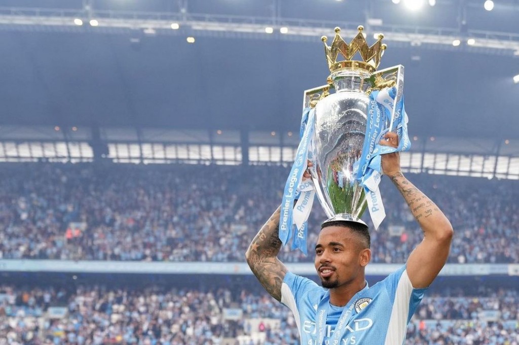 aston villa home 2021 to 22 jesus