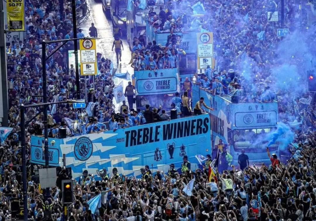 bus parade 2022 to 23