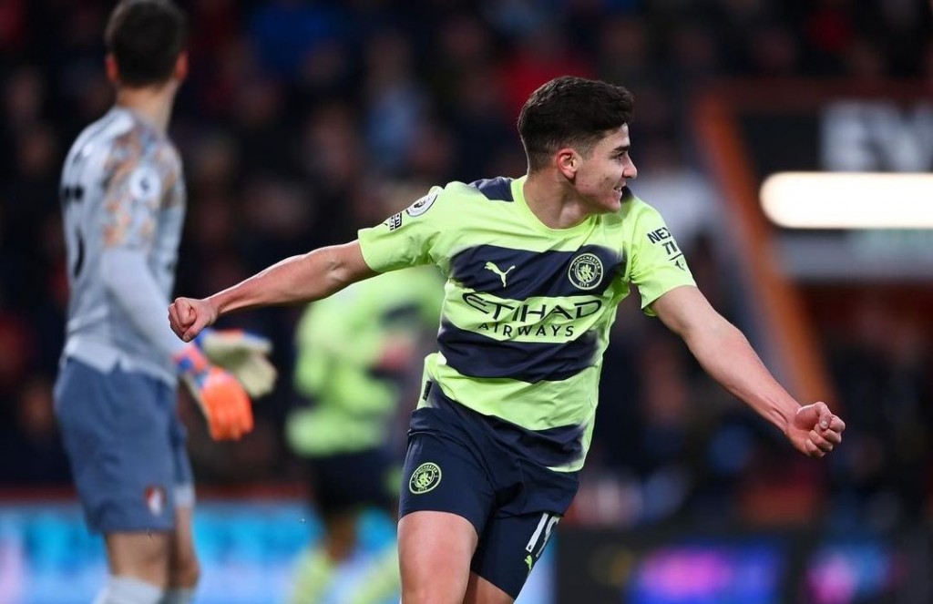 bournemouth away 2022 to 23 alvarez