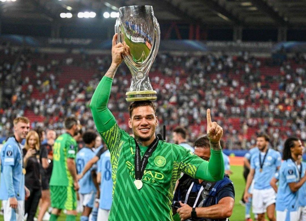 sevilla super cup 2023 to 24 ederson