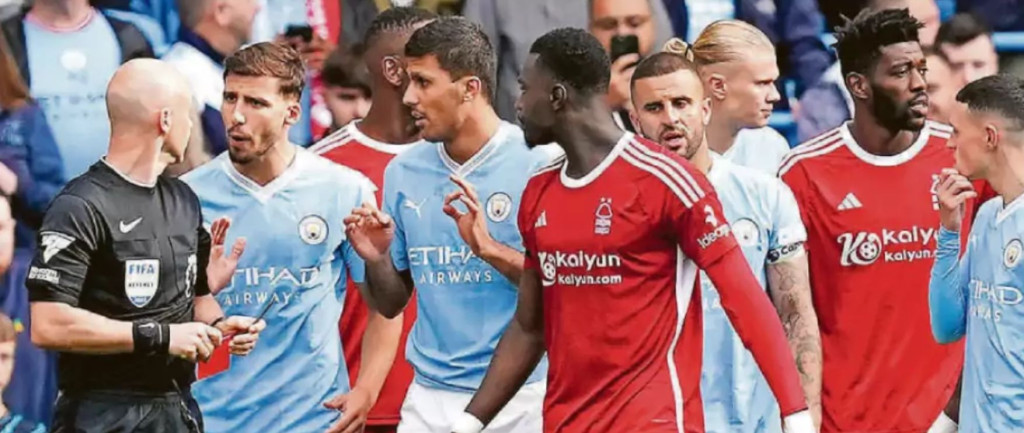 notts forest home 2023 to 24 rodri red