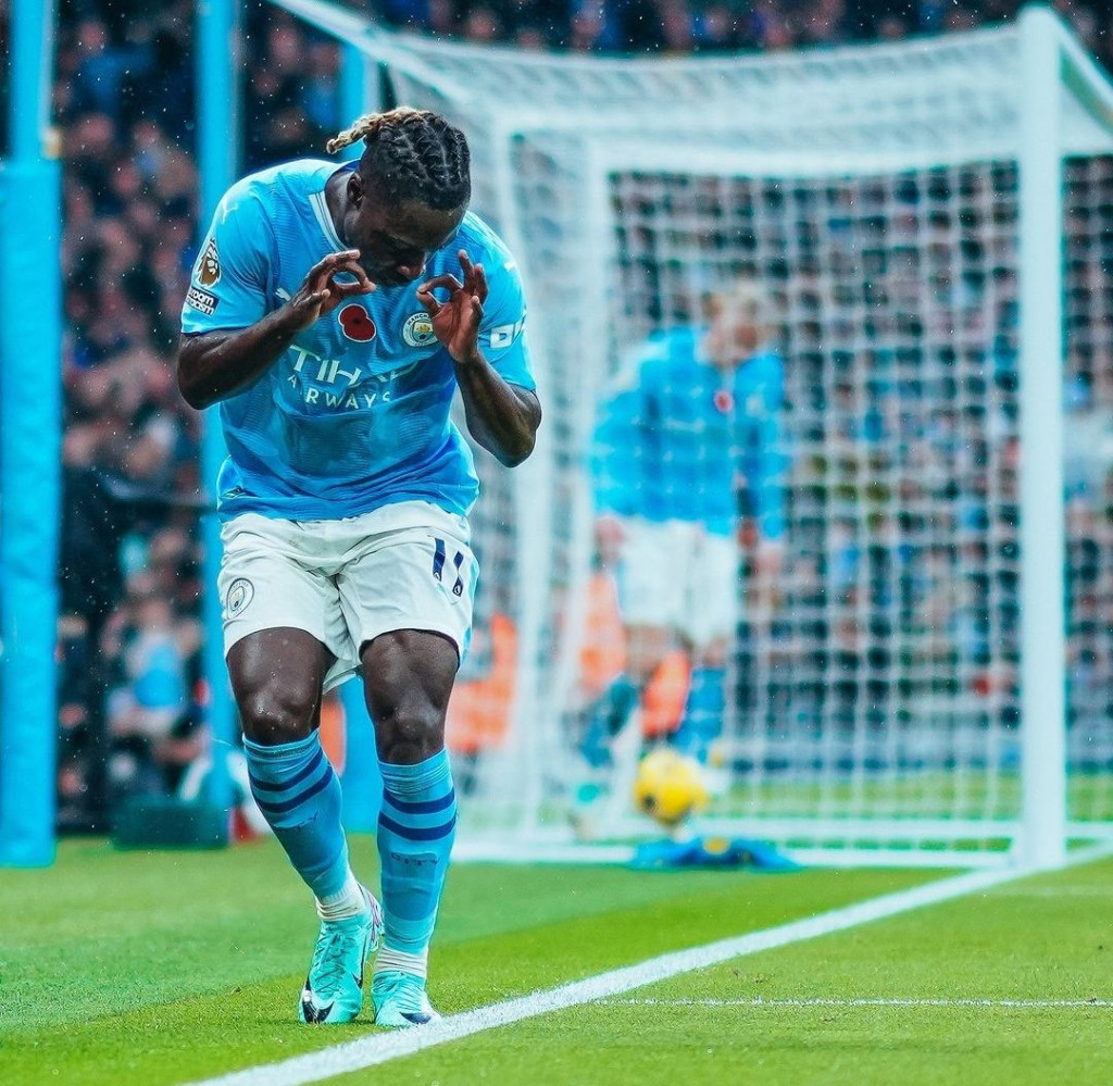 bournemouth home 2023 to 24 goal celeb4