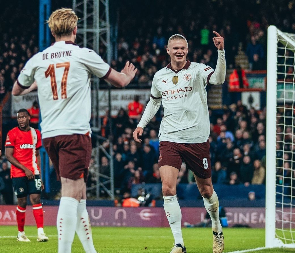 luton away 2023 to 24 haaland and Kev