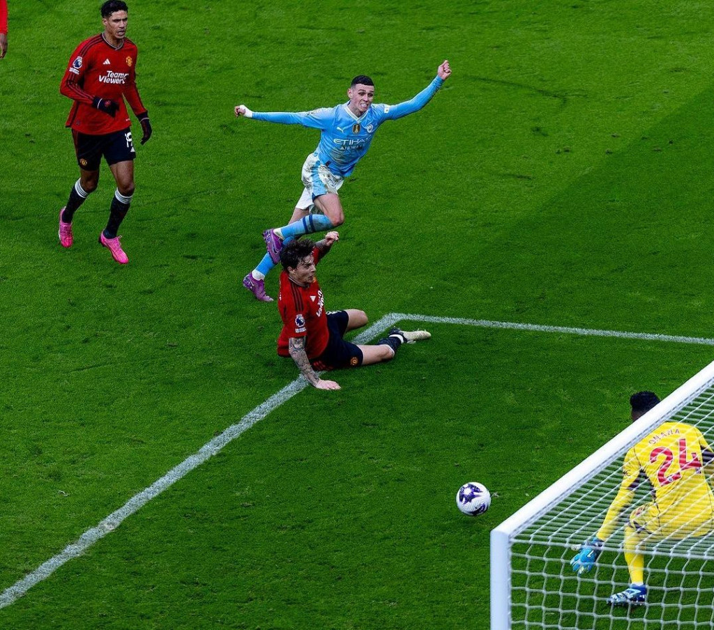 man utd home 2023 to 24 foden goal