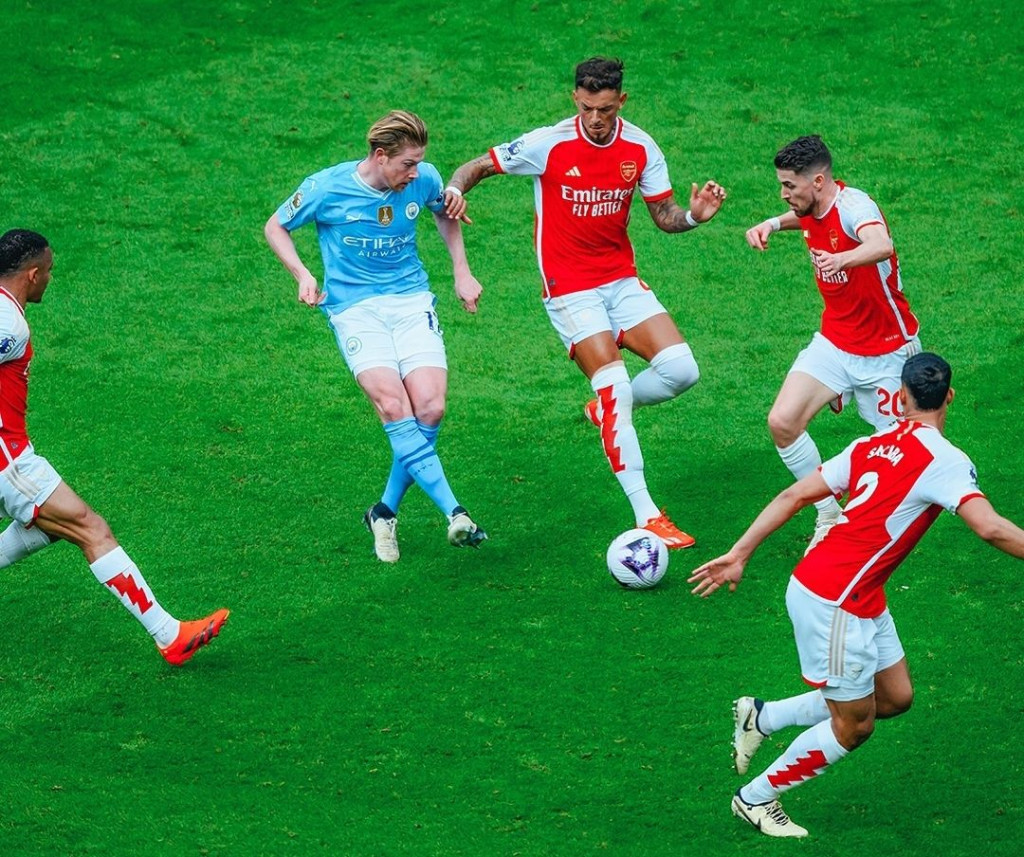 Arsenal home 2023 to 24 action