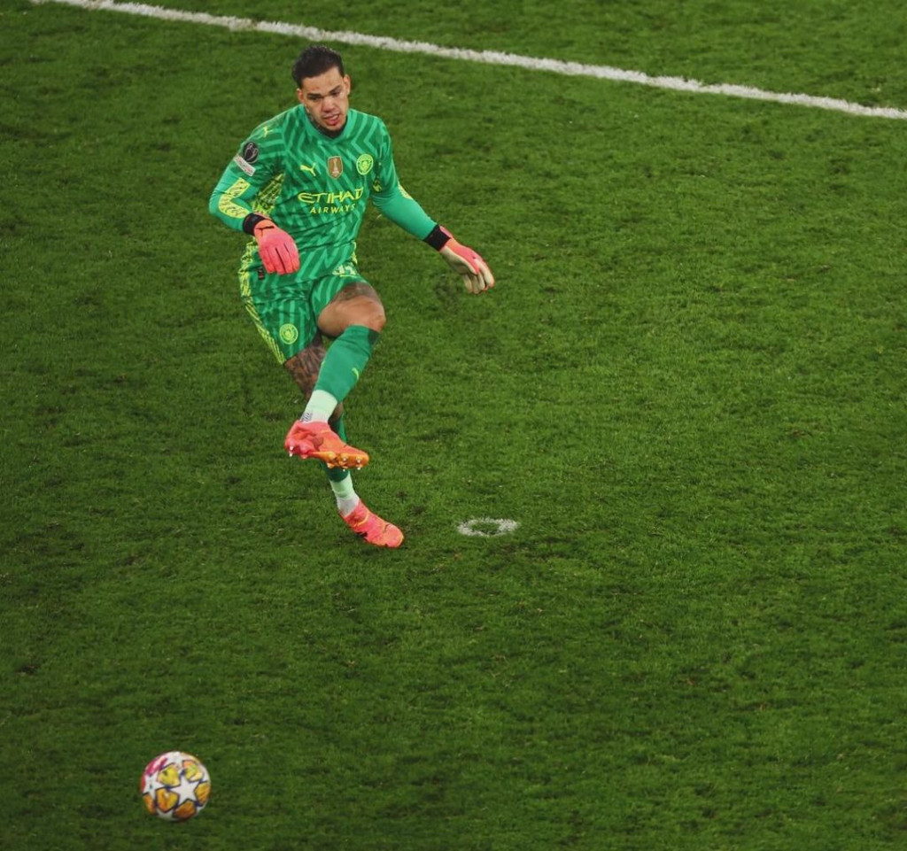 real madrid home 2023 to 24 ederson goal